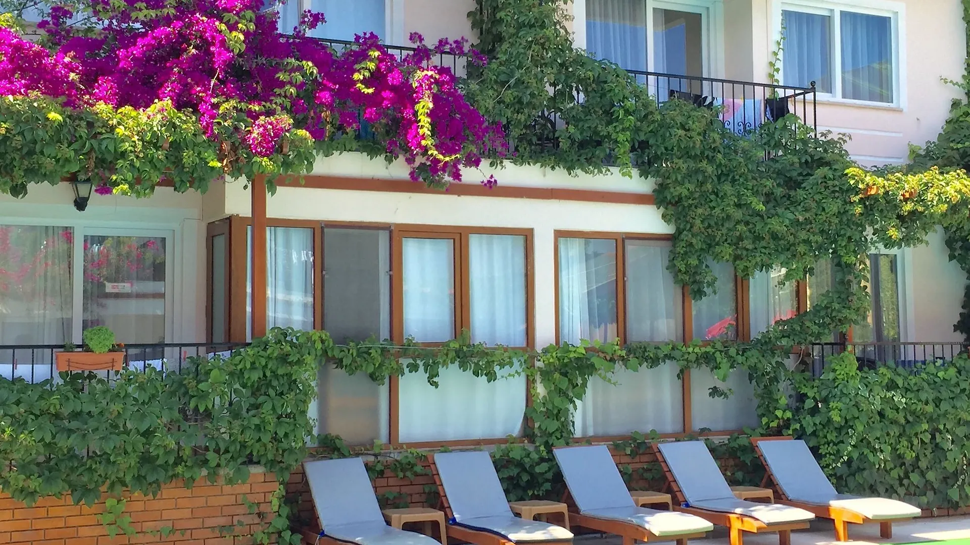 Ten Apart Hotel Fethiye 3*,